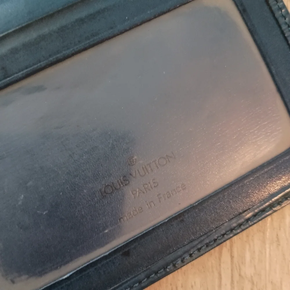 Louis Vuitton Blue Epi Porte 2 cartes Vertical Pass Card Case